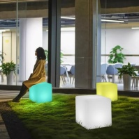 Светильник Куб 50 с питанием от АКБ, RGB