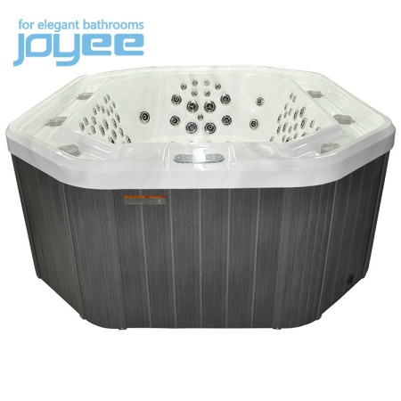 Переливной СПА бассейн Joyee SPA Dubai